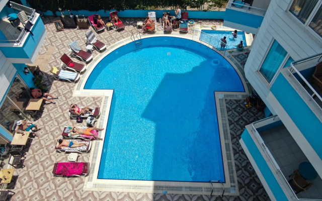 Hawaii Suite Beach Hotel