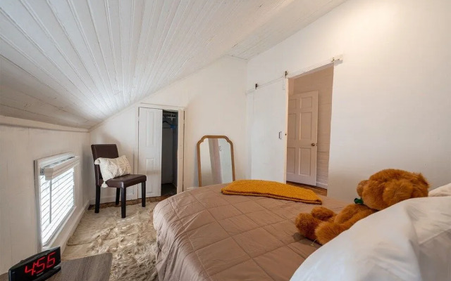 4 Minutes to Downtown by the Atlanta Beltline Trail in the Cabbagetown Neighborhood