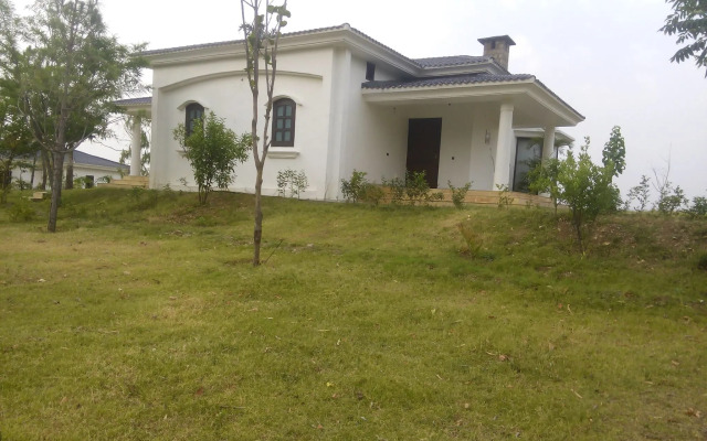 Vanvasa Resort