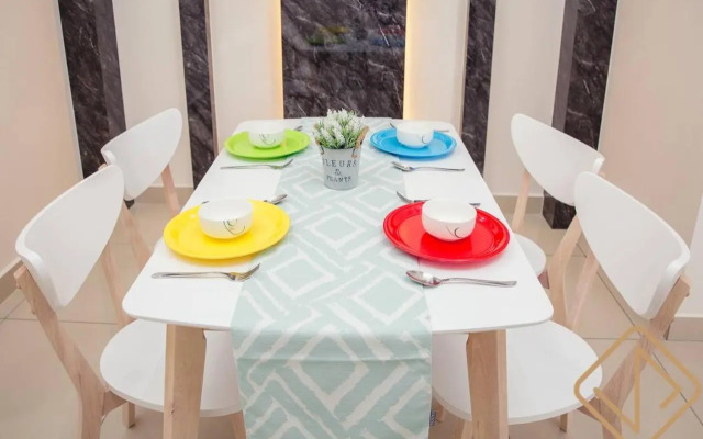 Ipoh Luxury Suites by Verve (18 Pax) EECH16