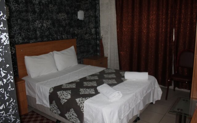 Oz Guven Hotel