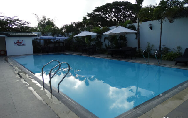 Ipil Suites Puerto Princesa