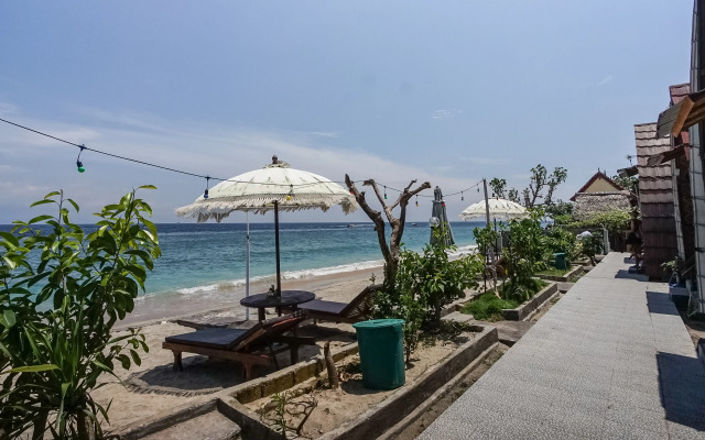 Road Beach Homestay