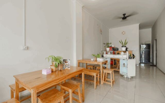 RedDoorz Apartment @ Ayodhya Tangerang