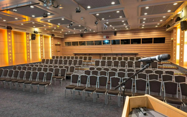 ibis Marne La Vallée Noisy