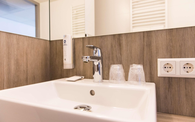 Best Western City Hotel Woerden - Image 7