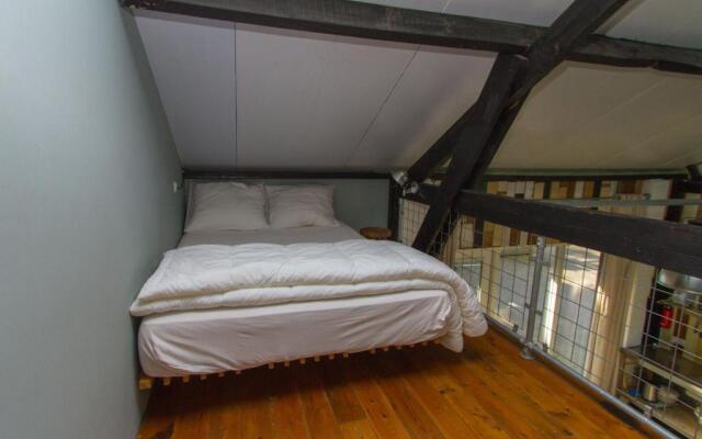 Paardenstal, Private House with wifi and free parking for 1 car