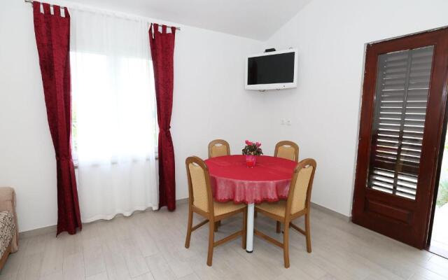 Apartments Juranić