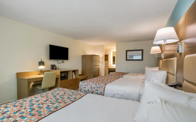 Beachside Resort Hotel