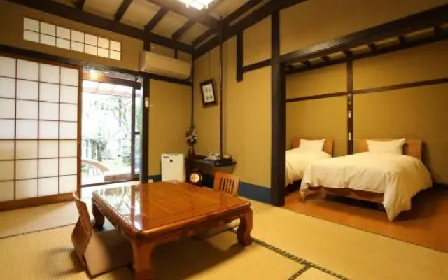 Ryokan Momijiya Annex