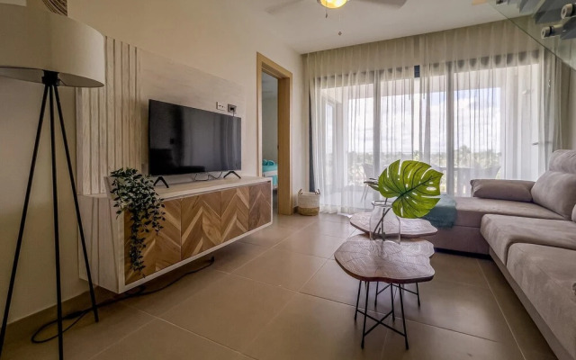 Incredible Beach Penthouse With Bbq and Rooftop