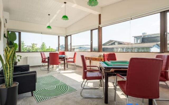 Channel Quanliangxiang Hostel