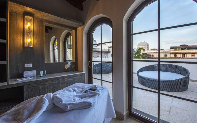 Hotel La Compania, in the Unbound Collection by Hyatt