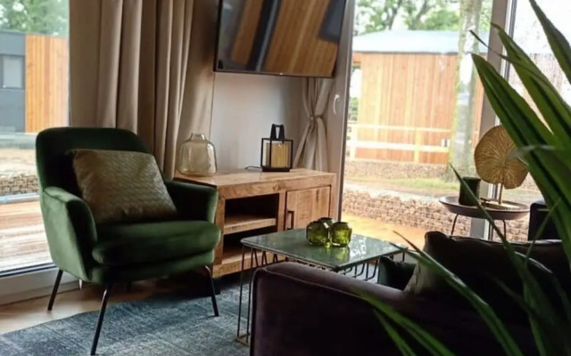 Tidy Chalet With Dishwasher, 9 km From Maastricht