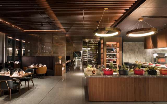 Hilton Port Moresby Hotel & Residences