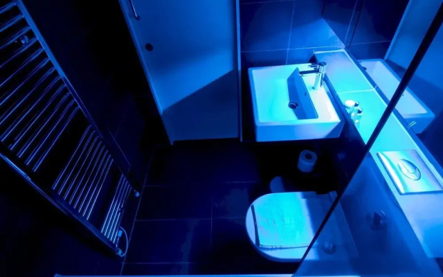 Duplex, 1BR Apartment, Sleeps 4, Newhaven Harbour