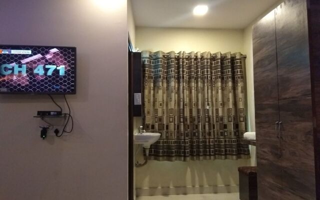 JK Rooms 128 Hotel RR