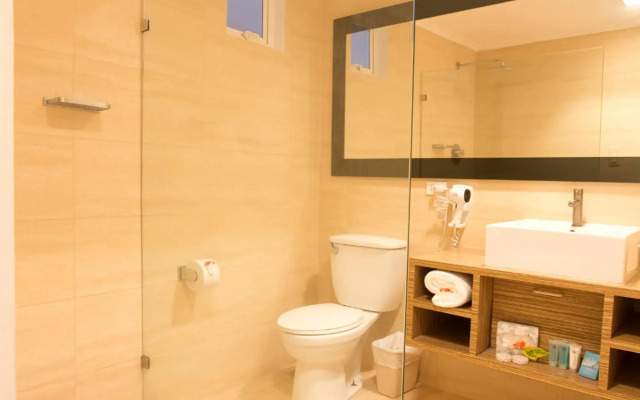 Playa Blanca Beach Resort - All Inclusive
