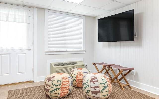 Sunshine and Saltwater