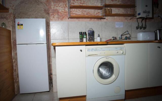 Ali's Underground Studio