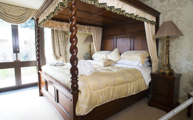 Angmering Manor