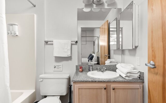 2BR/2BA In The Block Apartment by CozySuites