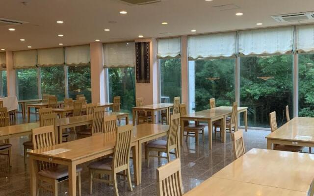 JUNGLE HOTEL Painu Maya