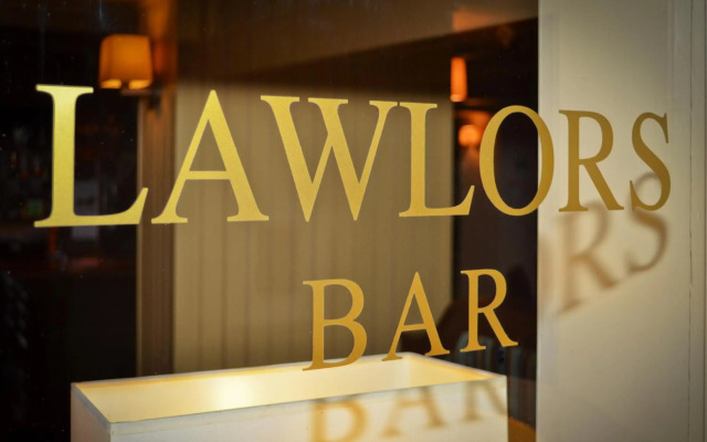 Lawlors Hotel