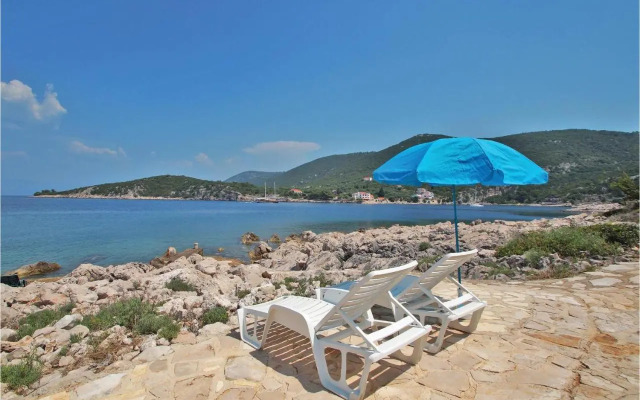Holiday Home Zastrazisce with Sea View 04