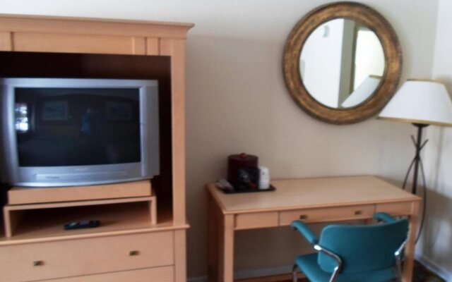 Budget INN At The Heavenly Gondola