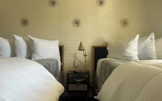 Grand Central Motel