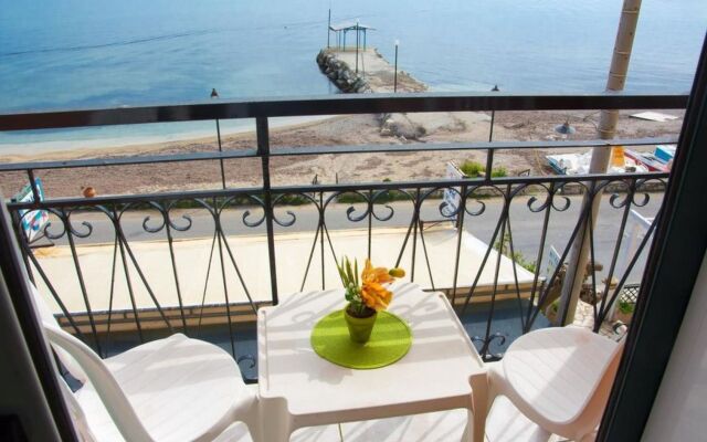 Riviera Seaside Hotel by Estia