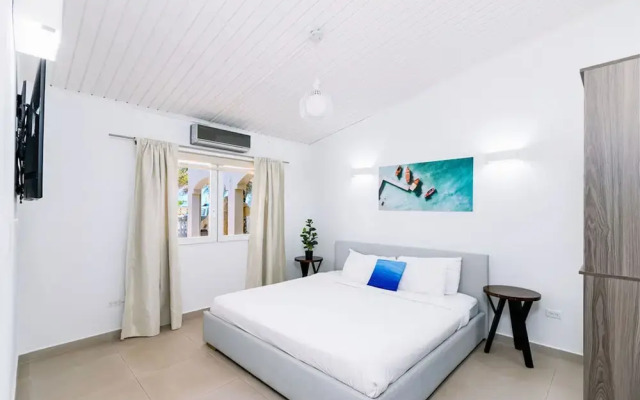 1 MIN Walk 2 Arashi Beach Suite w Roofdeck Pool