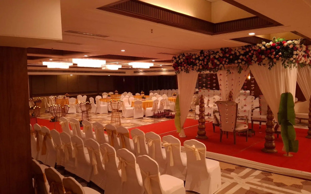 Pride Plaza Hotel, Ahmedabad