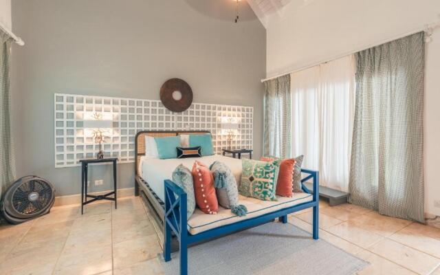 Magnificent Villa w Private Pool at Yarari