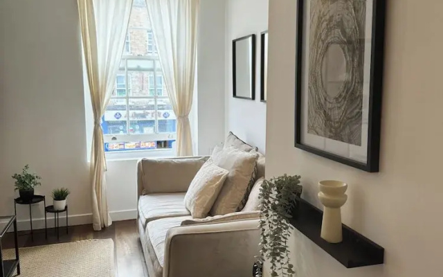 Cosy One Bedroom London Apartment