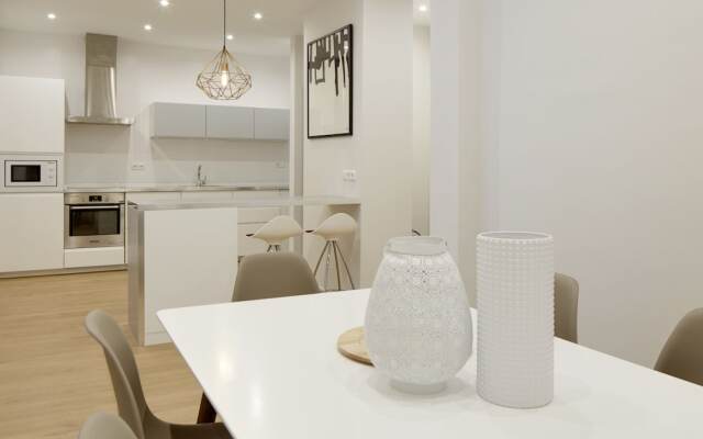 Urbieta 3 Apartment by FeelFree Rentals