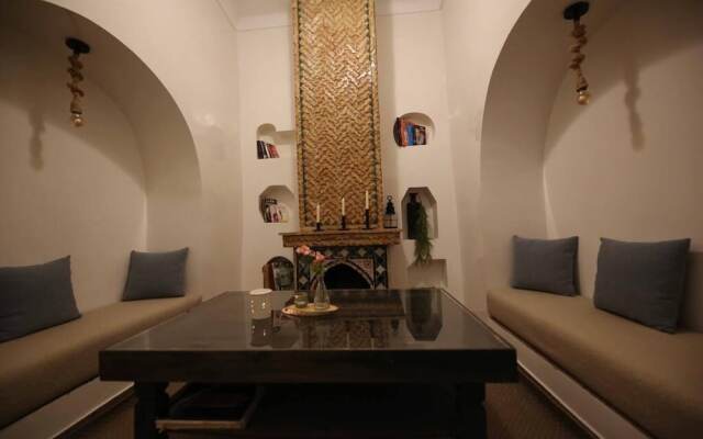 Riad OUM B&B
