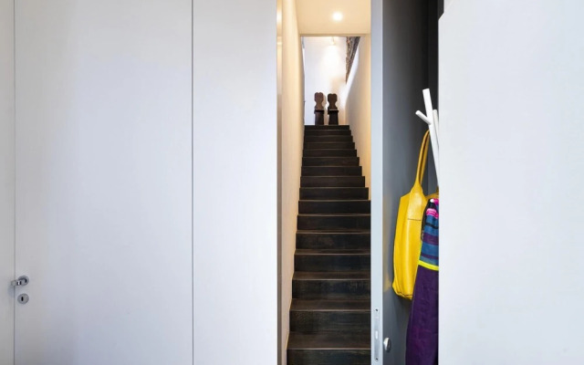 Design Apartment With Terrace by Wonderful Italy