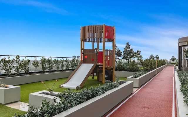 1-bed Resort With Study and Gym