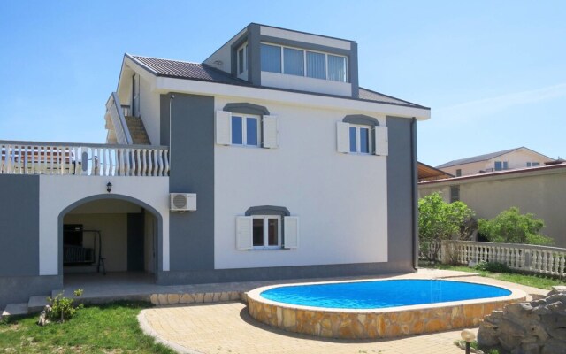 Golic Cesarica in Cesarica