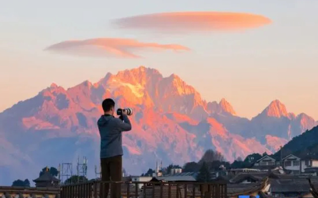 Jili Private Luxury Snow Mountain Scenic Resort Courtyard (Sifang Street Store) – Outside – Lijiang