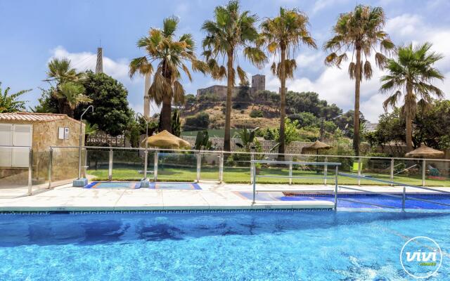 Rio in Fuengirola with 3 bedrooms and 2 bathrooms
