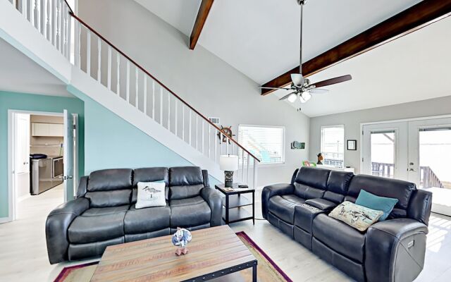 Copano Ridge - 3 Br Home