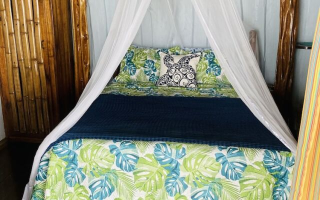 Dolphin Bay Hideaway