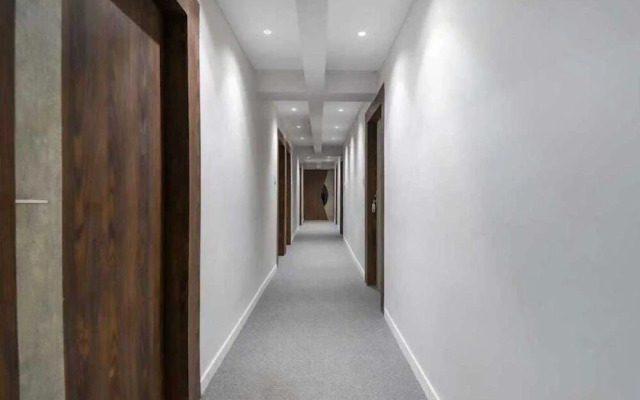 Hotel Shri Nivas