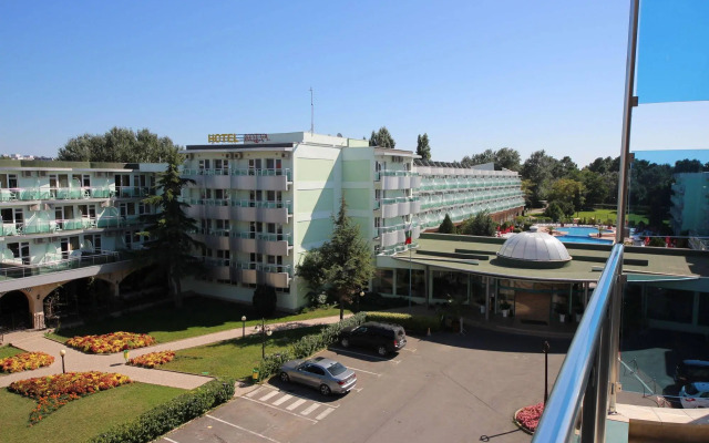 Menada Esperanto Apartments