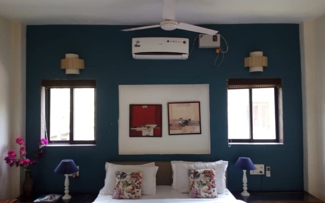 Mango Beach House Kihim Alibaug