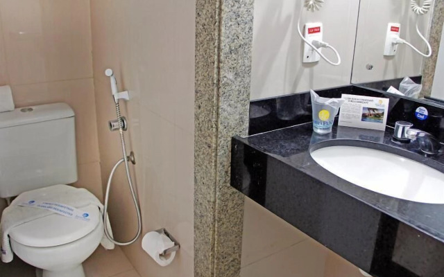 El Aram Imirá Beach Resort