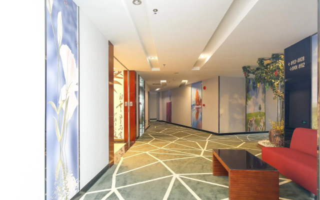 Calvin Hotel